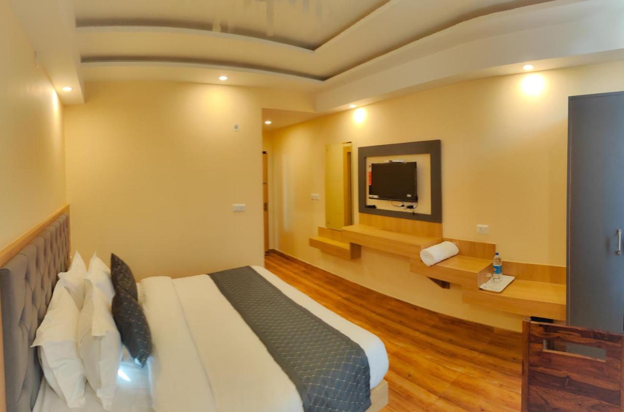 The Fragrance Hotel คาตรา ภายนอก รูปภาพ