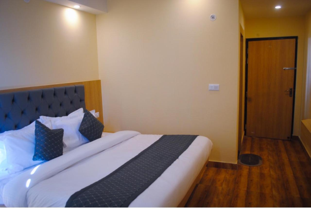 The Fragrance Hotel คาตรา ภายนอก รูปภาพ